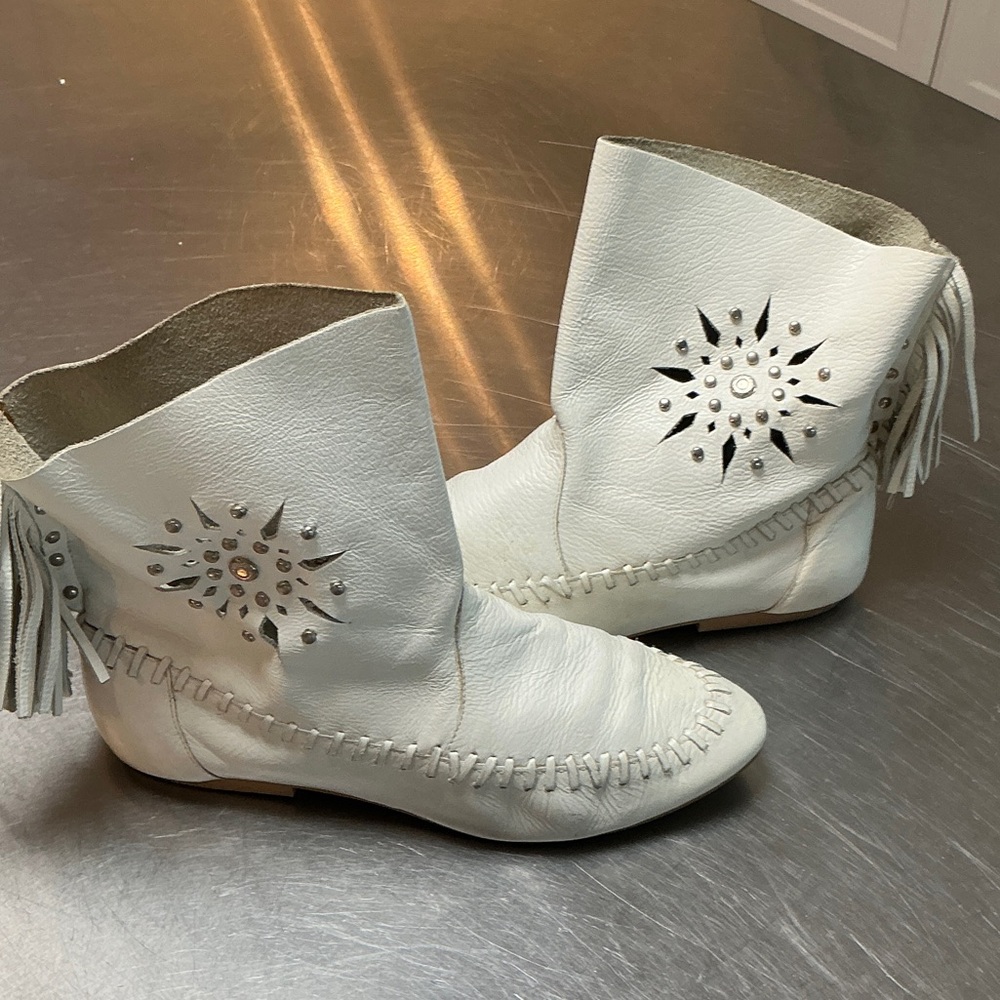 VNTG Leather moccasins, made in Brazil, great shape!